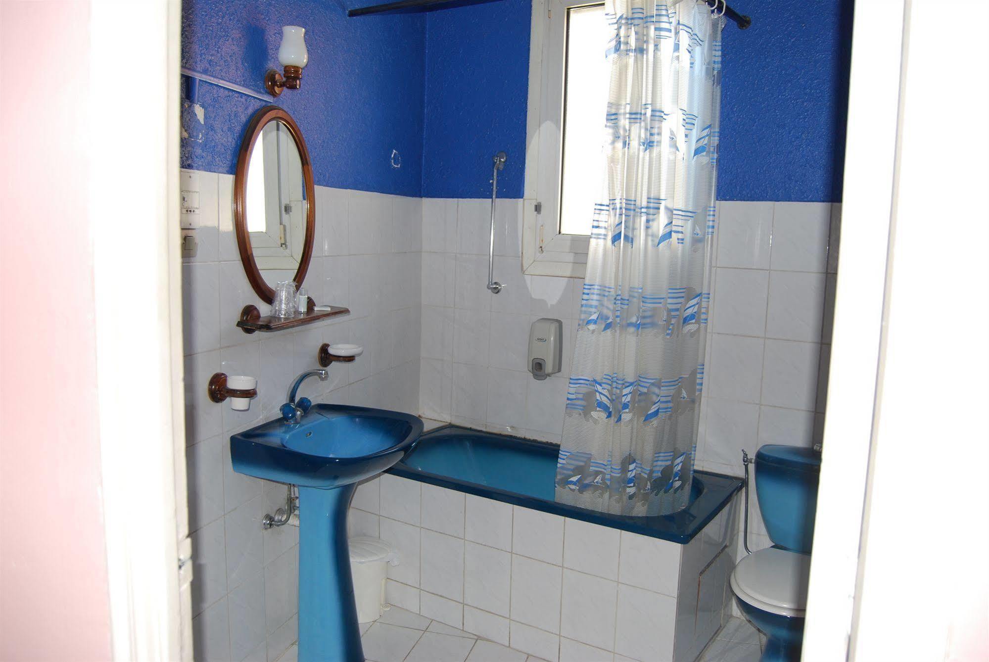 Hotel Azur นีซ ภายนอก รูปภาพ